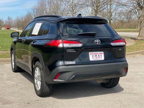 Used 2022 Toyota Corolla Cross LE FWD image 5