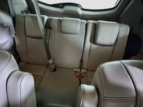 Used 2018 Toyota Highlander XLE FWD image 27