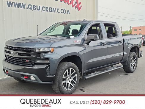 Used 2020 Chevrolet Silverado 1500 LT Trail Boss AWD/4WD image 3