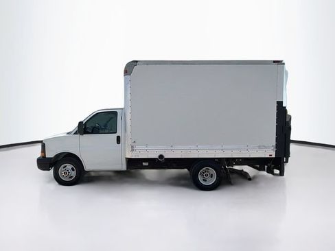 Used 2014 GMC Savana 3500 RWD image 4