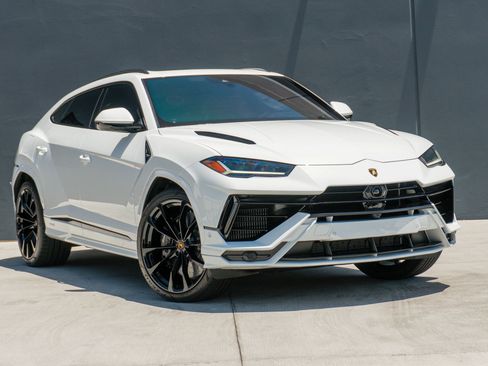 Used 2023 Lamborghini Urus S AWD/4WD image 4