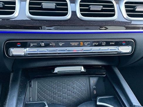 Certified 2025 Mercedes-Benz GLE 350 4MATIC image 11