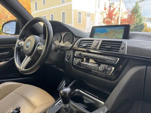 Used 2016 BMW M3 image 35