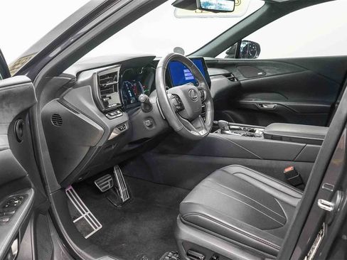 Used 2024 Lexus RX 350 F Sport image 18