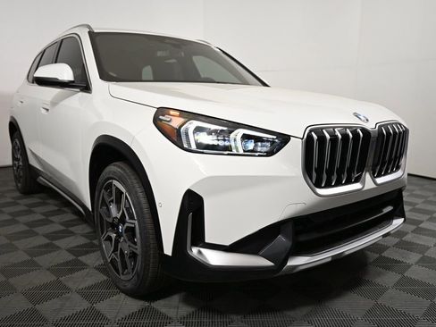 New 2026 BMW X1 xDrive28i w/ Convenience Package image 4