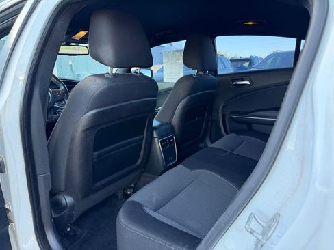 Used 2016 Dodge Charger SE w/ Popular Equipment Group RWD image 6