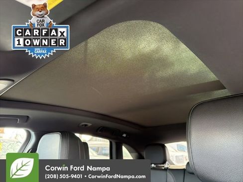 Used 2018 Porsche Macan Base image 19