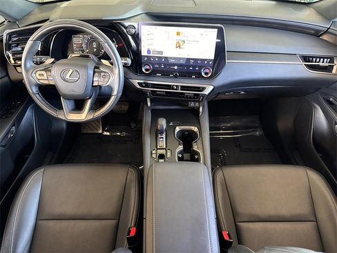 Used 2024 Lexus RX 350h image 12