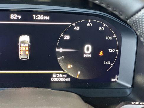 New 2025 Mitsubishi Outlander SEL image 24