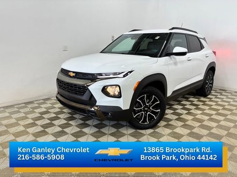 Certified 2023 Chevrolet TrailBlazer ACTIV AWD/4WD image 1