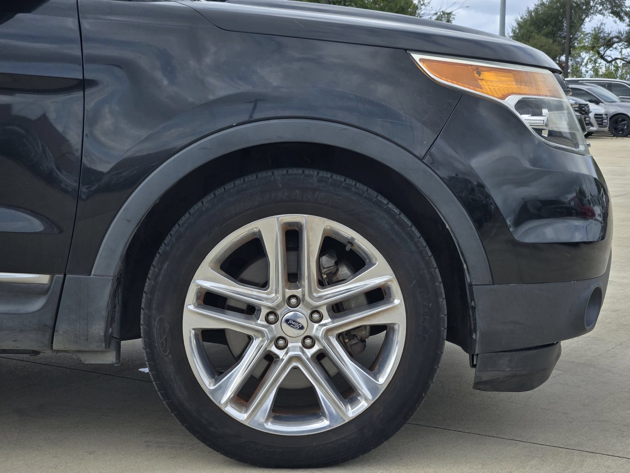 Used 2015 Ford Explorer Limited FWD image 8