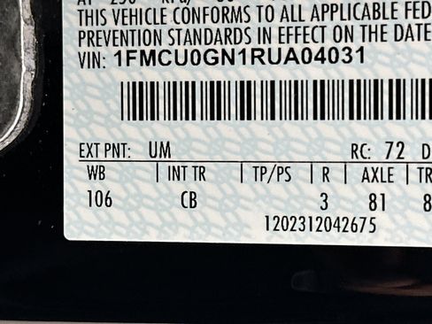 Used 2024 Ford Escape Active image 32