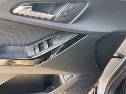 New 2026 Chevrolet Equinox RS image 15