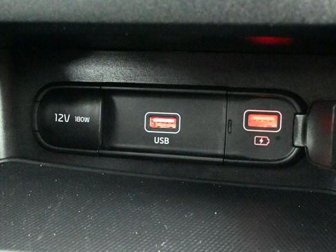 Used 2024 Kia Forte GT-Line image 18