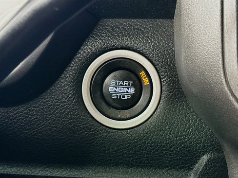 Used 2022 RAM 2500 Tradesman w/ Chrome Appearance Group image 19