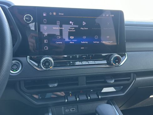 Used 2024 Chevrolet Colorado Trail Boss w/ Technology Package image 31