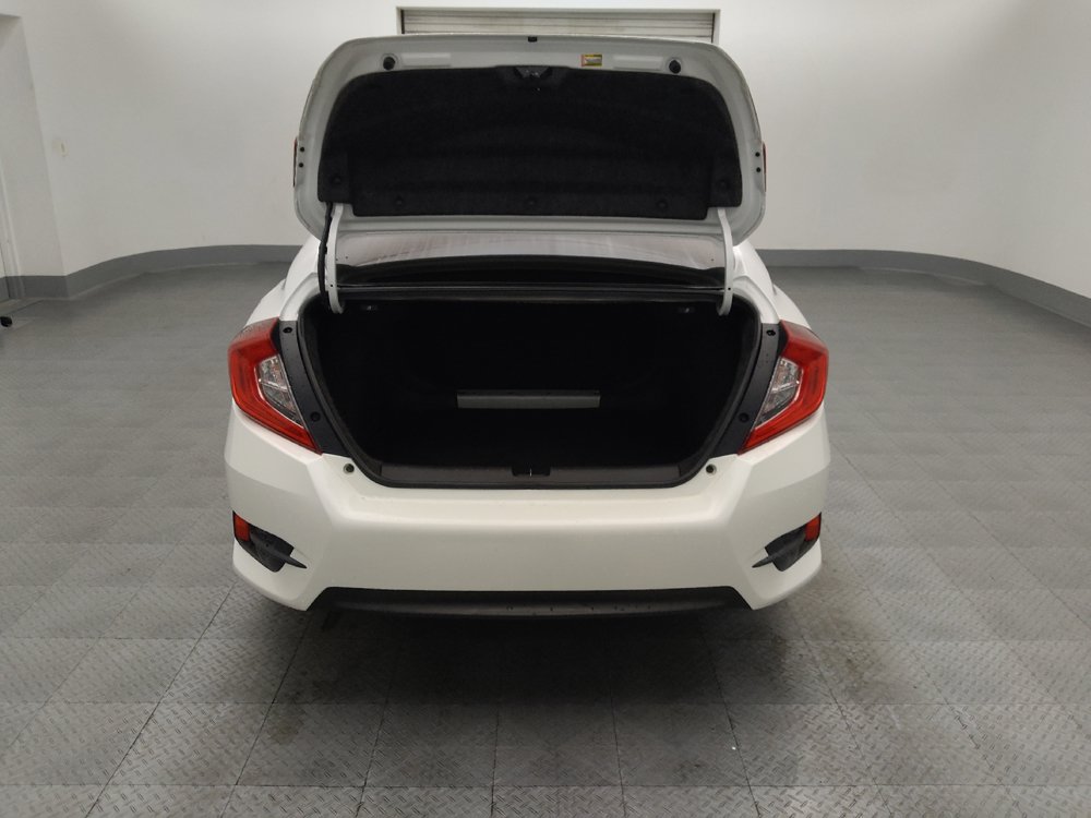 Used 2018 Honda Civic EX-T image 29