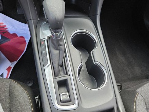 Used 2023 Chevrolet Equinox LT image 18