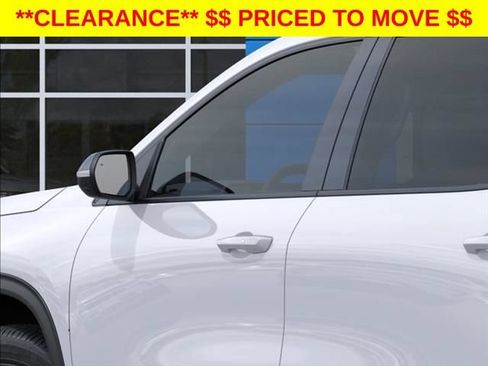 New 2026 Chevrolet Traverse LT w/ Midnight/Sport Edition FWD image 13