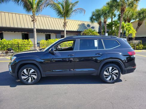 Used 2026 Volkswagen Atlas SE FWD image 9