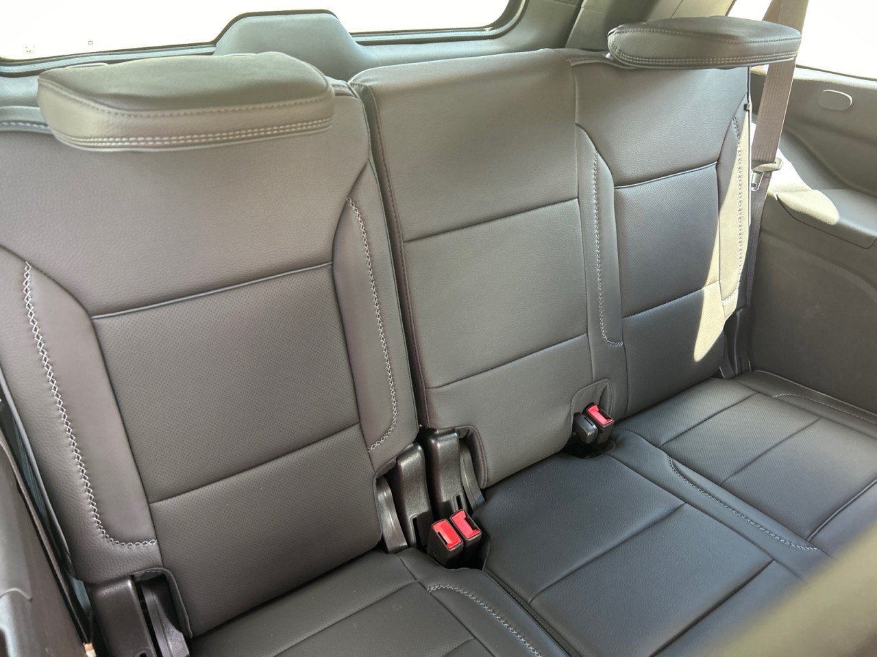 Used 2022 GMC Yukon Denali RWD image 21