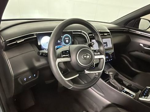 Used 2022 Hyundai Santa Cruz Limited AWD/4WD image 14