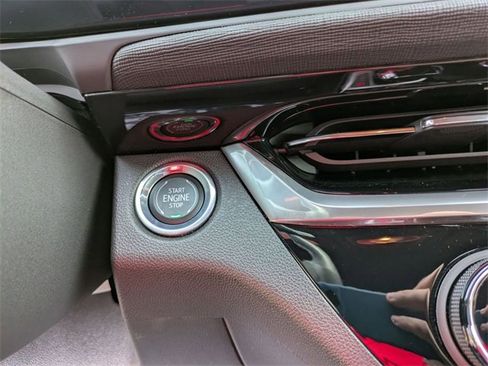 Certified 2024 Buick Envista Sport Touring w/ Convenience I Package image 18