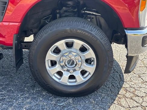 Used 2023 Ford F350 XLT AWD/4WD image 10