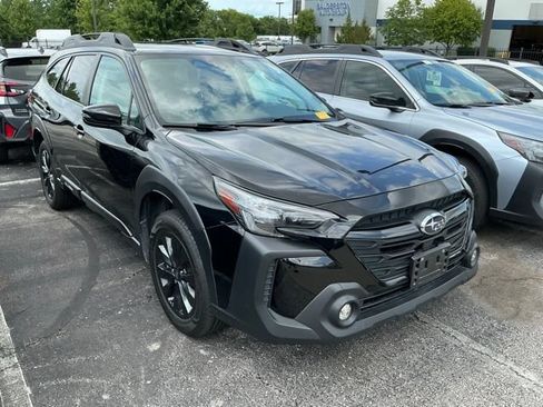 Used 2023 Subaru Outback Onyx Edition AWD/4WD image 4