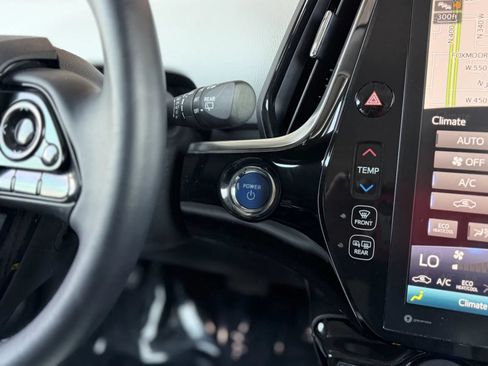 Used 2019 Toyota Prius Limited w/ Carpet Mat Package FWD image 25