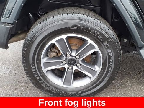 Used 2023 Jeep Wrangler Sahara w/ Cold Weather Group image 30