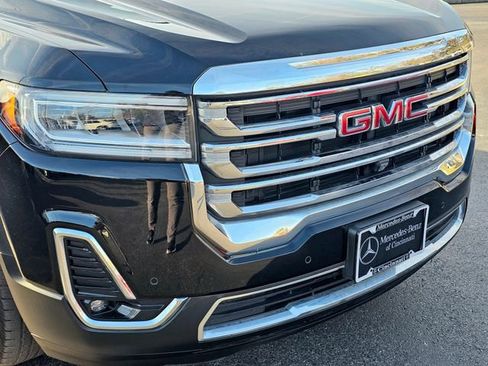 Used 2023 GMC Acadia SLT w/ Technology Package image 3