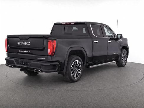 Used 2023 GMC Sierra 1500 Denali Ultimate AWD/4WD image 4