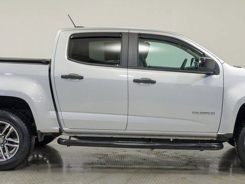 Used 2019 Chevrolet Colorado W/T w/ Custom Special Edition image 11