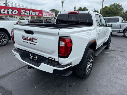 Used 2025 GMC Canyon AT4 w/ Technology Plus Package AWD/4WD image 5