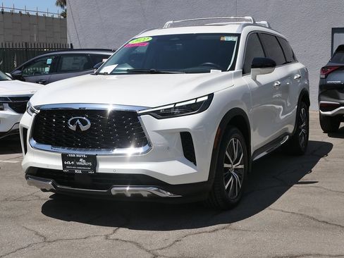 Used 2022 INFINITI QX60 Sensory w/ Cargo Package FWD image 6