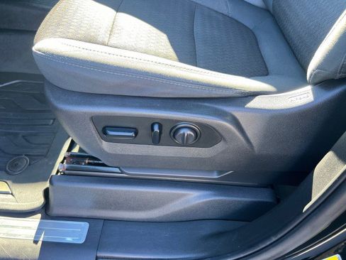 Used 2019 GMC Sierra 1500 SLE w/ SLE Value Package image 8