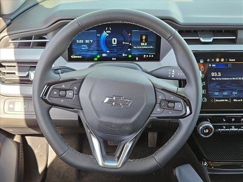 New 2027 Chevrolet Bolt LT w/ Comfort Package FWD image 12