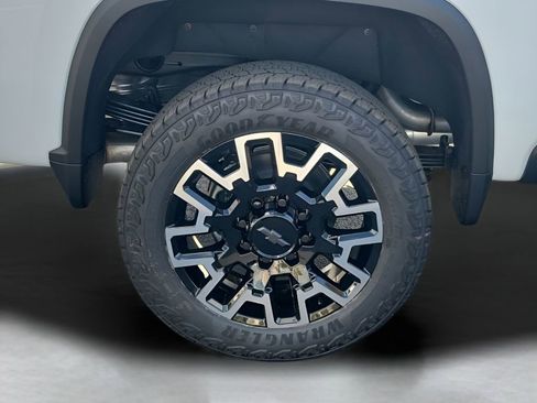 New 2026 Chevrolet Silverado 2500 High Country w/ High Country Premium Package AWD/4WD image 19