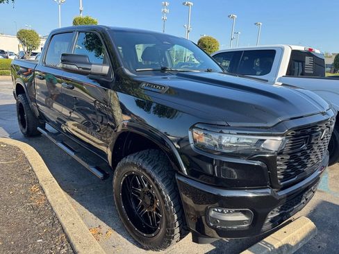 Used 2025 RAM 1500 Big Horn AWD/4WD image 5