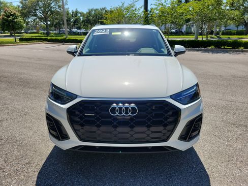 Certified 2023 Audi Q5 e Premium Plus AWD/4WD image 2