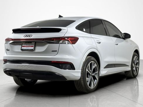 Used 2023 Audi Q4 e-tron Premium AWD/4WD image 5