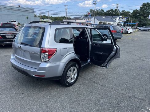 Used 2013 Subaru Forester 2.5X AWD/4WD image 8