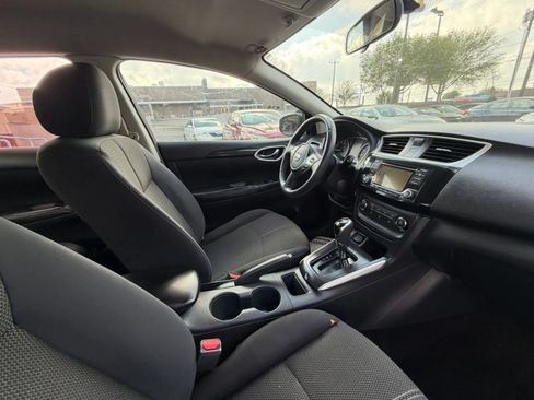 Used 2017 Nissan Sentra SV FWD image 15