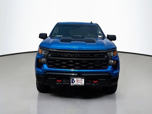 Used 2024 Chevrolet Silverado 1500 Custom Trail Boss w/ LPO, Dark Essentials Package AWD/4WD image 2