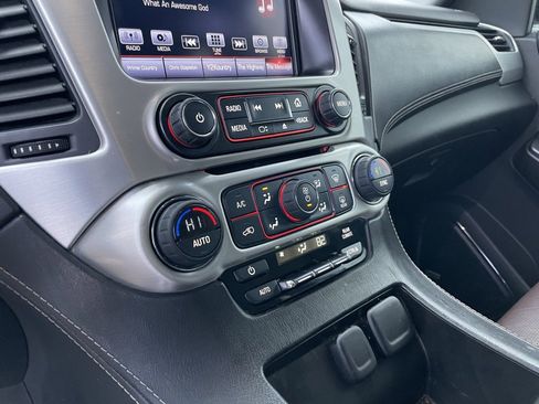 Used 2016 GMC Yukon SLE w/ Convenience Package image 17