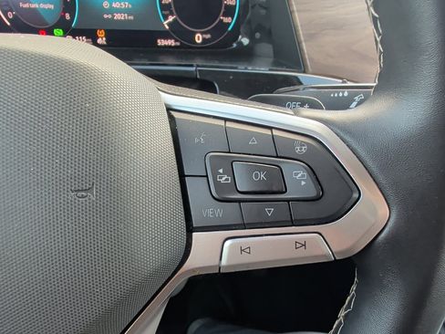 Used 2025 Volkswagen Atlas SE FWD image 20