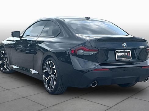 Used 2026 BMW 230i Coupe w/ Convenience Package RWD image 11