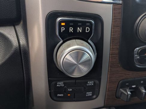Used 2016 RAM 1500 Laramie AWD/4WD image 19