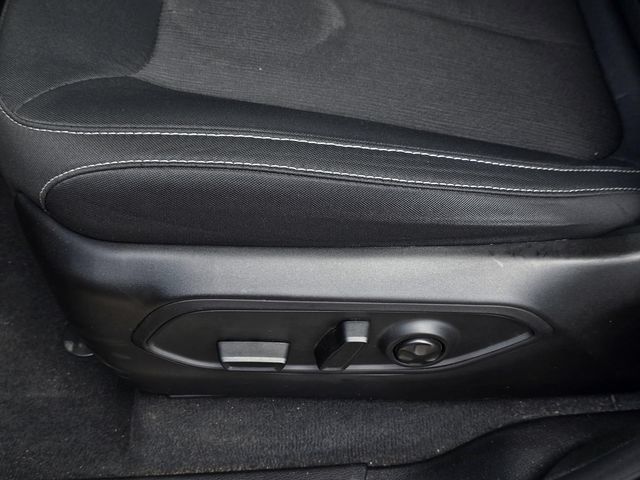Used 2025 Jeep Grand Cherokee L Laredo RWD image 26